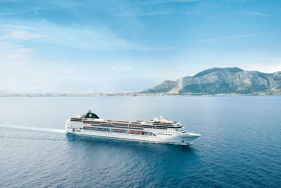 İSTANBUL Hareketli MSC Fantasia ile Ege & Adriyatik