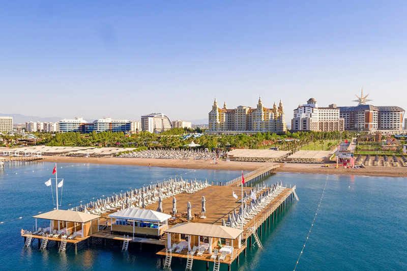Royal Seginus Hotel